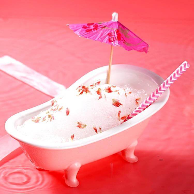 3D Realistic Bathtub Milkshake Cup - MaviGadget