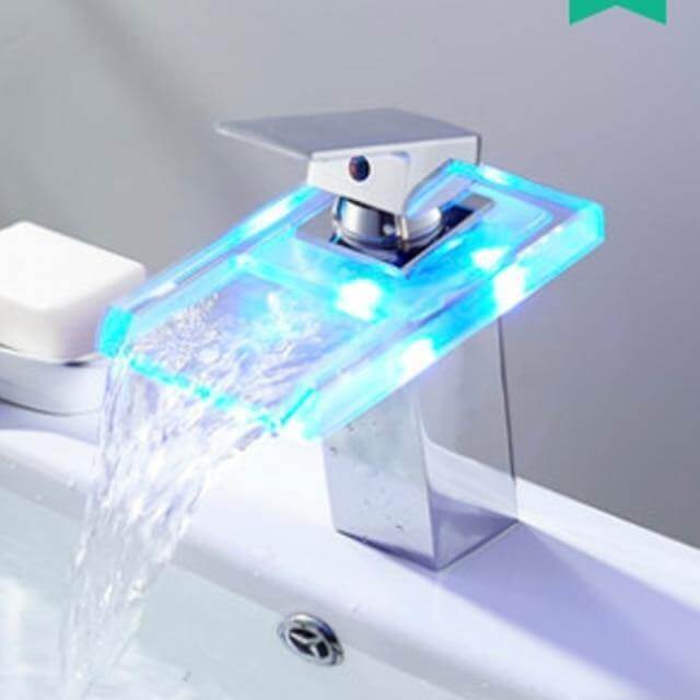 Water Temperature Sensitive LED Bathroom Faucet - MaviGadget